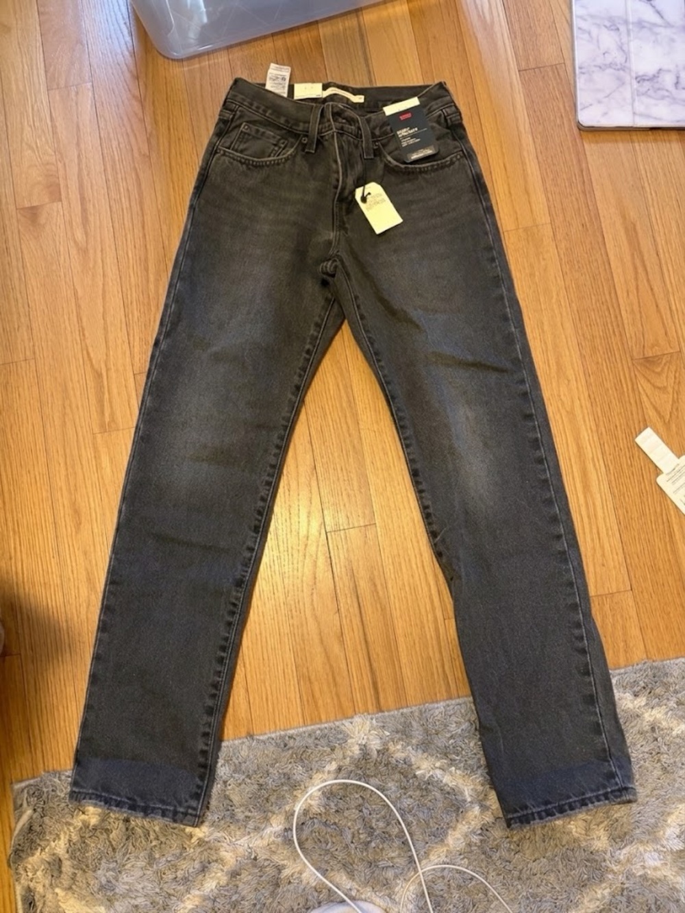 Levi's Women's Black Straight-Leg Jeans